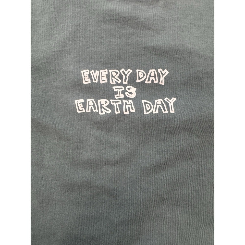 Mens "everyday Is Earth Day" T Shirt CHNGE Side LARGE - Picture 5 of 5